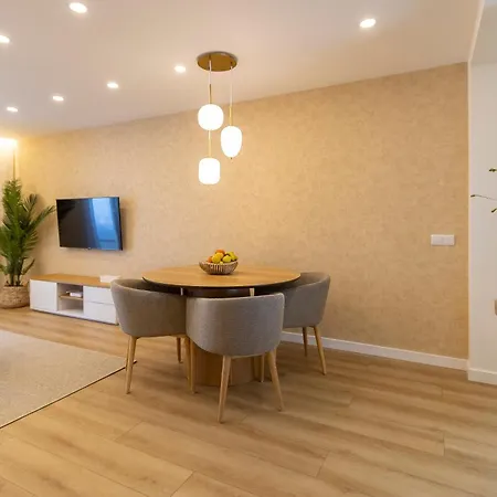 Luxury Pine Tree - Golf & Tennis Court & Pools Appartement